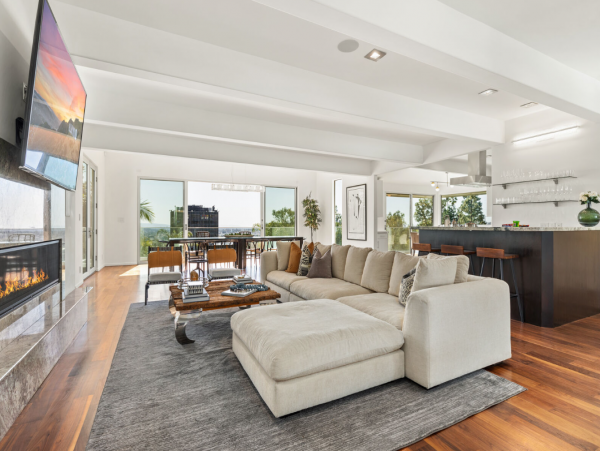 Luxury Vacation Five Bedroom Rental with 2 Private Pools