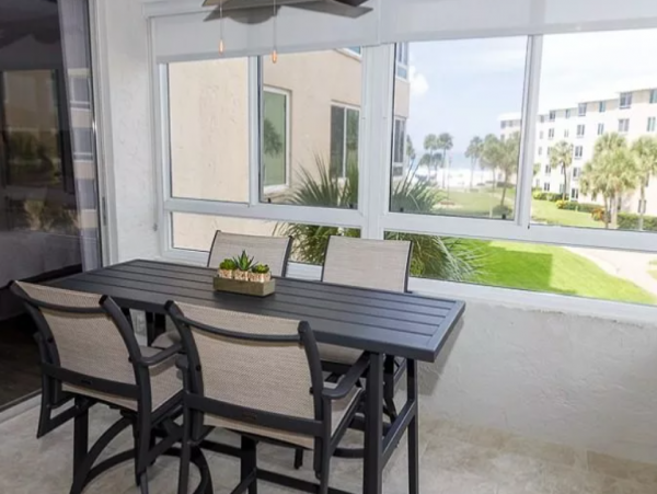 Lovely Siesta Key 2 Bedroom Vacation Condo