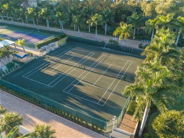 Lovely Siesta Key 2 Bedroom Vacation Condo