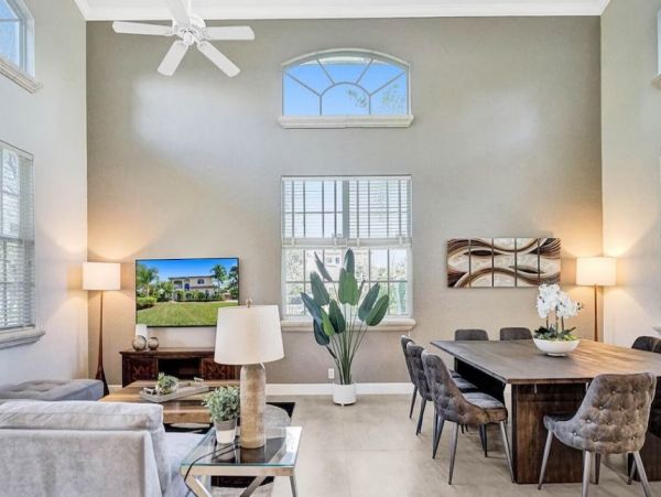 Fort Lauderdale Vacation Home Seven Bedroom