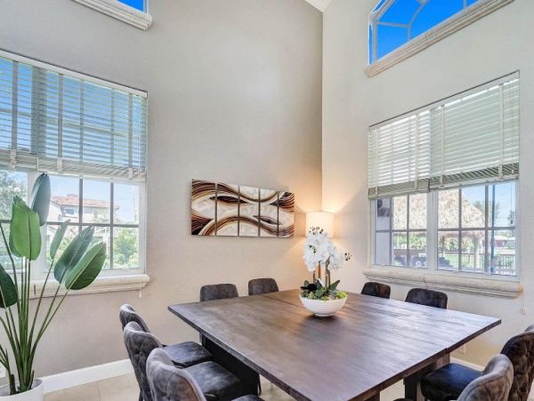 Fort Lauderdale Vacation Home Seven Bedroom