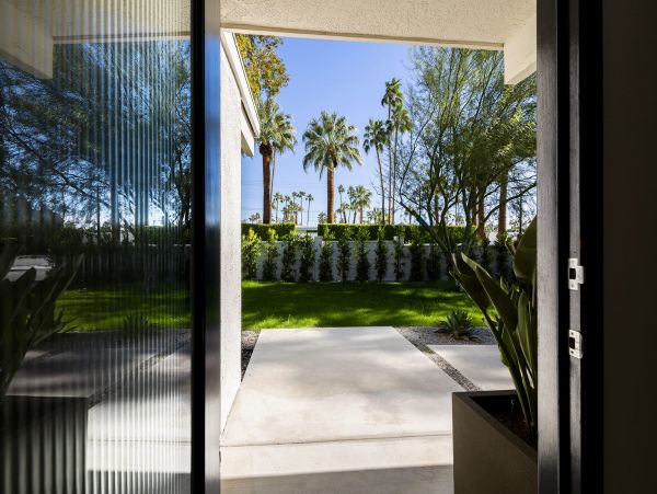 Palm Springs Home 1053934