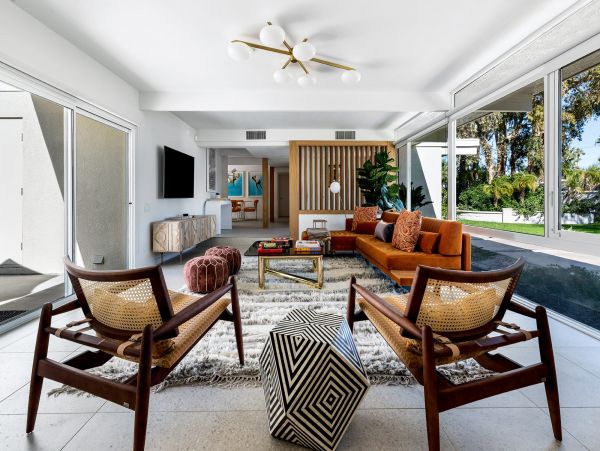 Palm Springs Home 1053934