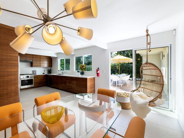 Palm Springs Home 1053934