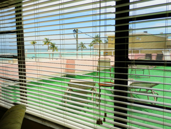 Charming Vacation Condo in Hollywood Beach Steps from Beach