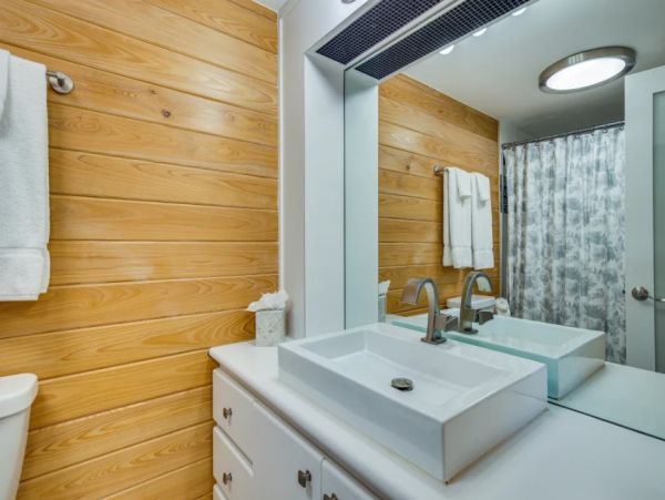 Fort Lauderdale Vacation Condo One Bedroom Walk to Beach