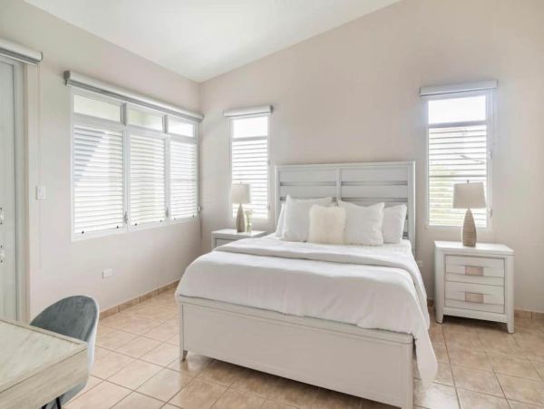 Charming Family Retreat in Puerto Rico - 6-Bedroom Pool Home
