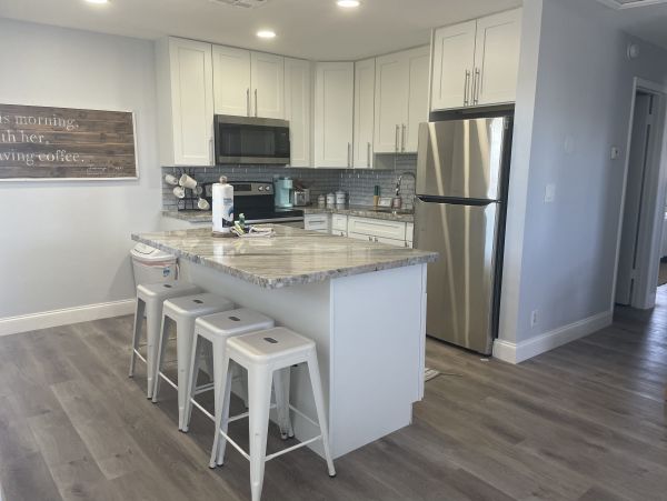 Enjoy a Relaxing Stay in a Near Beach Condo on Sanibel Island