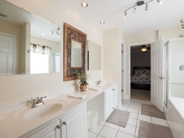North Forest Beach Hilton Head Island - 6-Bedroom Luxury Vacation Rental with Pool