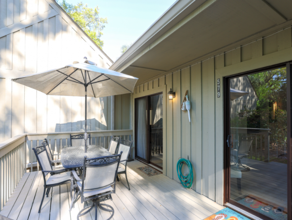 3 Bedroom- 3 Bathroom Pet Friendly Villa