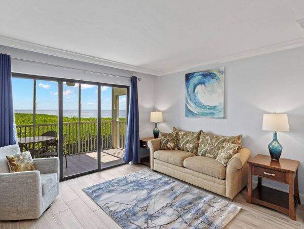 Experience the Beauty Serenity of a Bay View Rental on Captiva Island