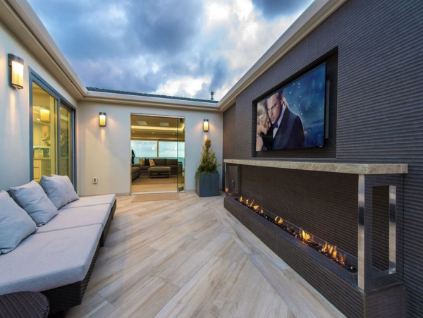 Pacific Views, Hot Tub Fire Pit