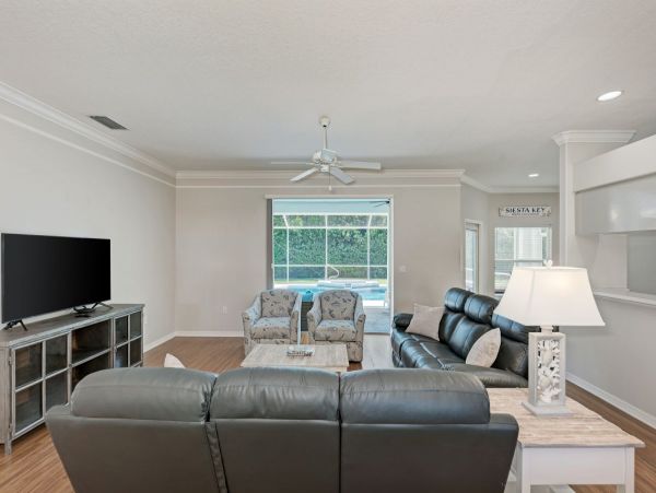 Secluded Vacation Rental in Osprey