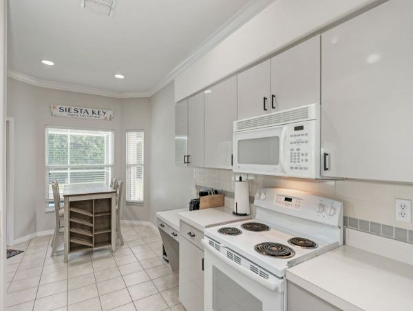 Secluded Vacation Rental in Osprey