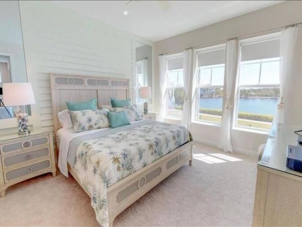 3 Bedroom Condo in Bradenton with Views and Close to Beach