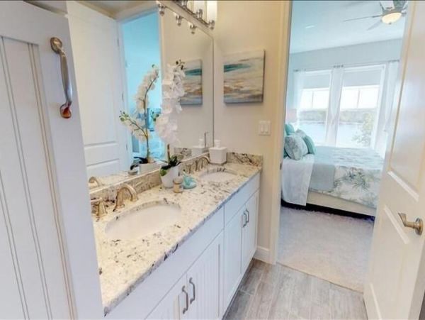 3 Bedroom Condo in Bradenton with Views and Close to Beach