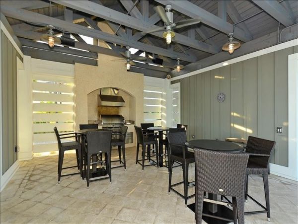 Gorgeous 3 Bedroom Vacation Condo in Bradenton Sleeps 7
