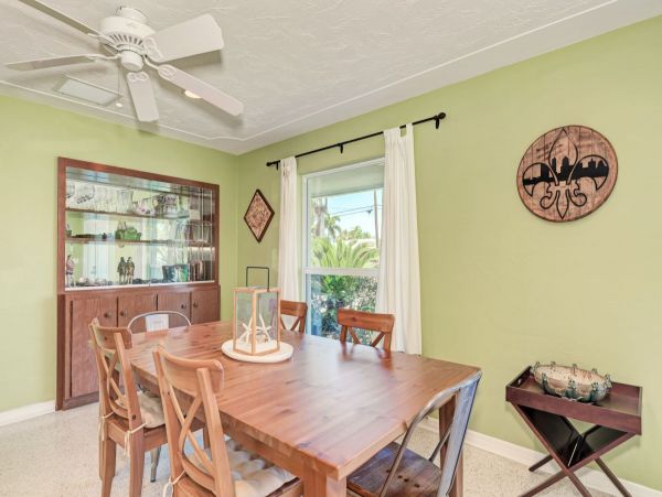 Siesta Key Vacation Home Three Bedroom