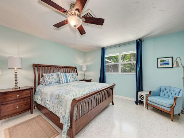 Siesta Key Vacation Home Three Bedroom