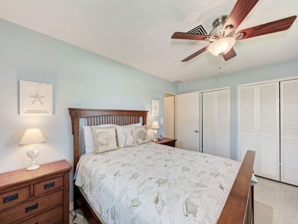 Siesta Key Vacation Home Three Bedroom
