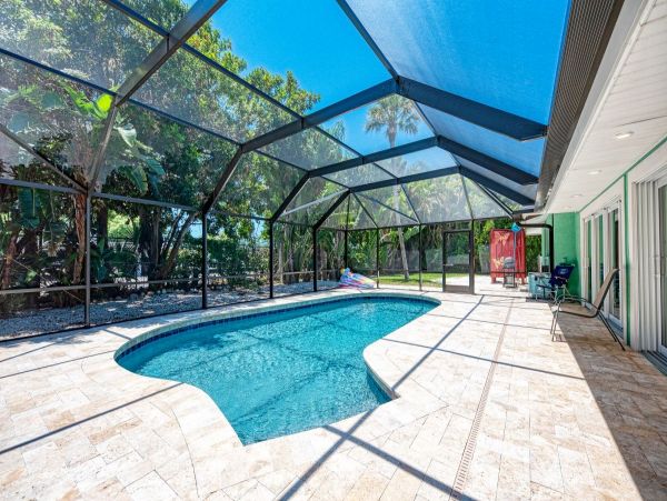 Siesta Key Vacation Home Three Bedroom