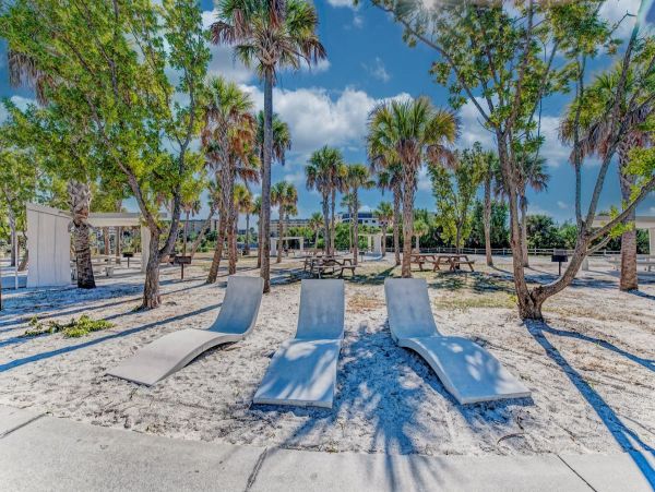 Siesta Key Vacation Home Three Bedroom