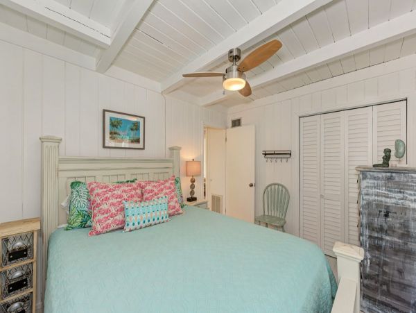 Cozy Cottage at Siesta Village