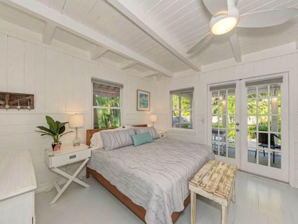 Cozy Cottage at Siesta Village