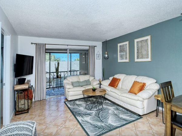 Walk to Siesta Key Beach & Village