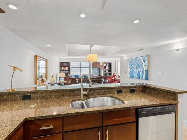 Siesta Key Lovely Vacation Condo Modern Sleek