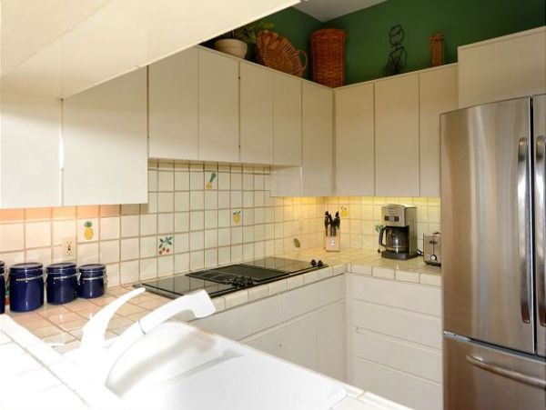 Lovely 3 Bedroom Home Short Walk to Beach