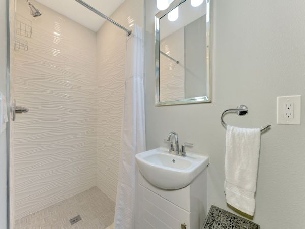 Siesta Key Two Bedroom Perfect Beachfront Retreat
