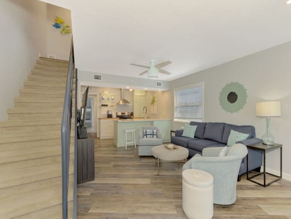 Siesta Key Two Bedroom Perfect Beachfront Retreat