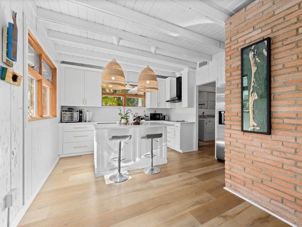 new Arrival Beautiful Longboat Key  Vacation Cottage