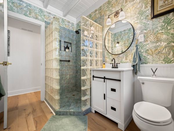new Arrival Beautiful Longboat Key  Vacation Cottage