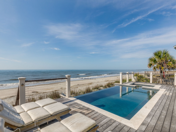 Beachfront Bliss Exquisite Vacation Rental in Folly Beach