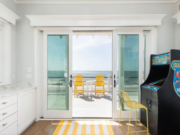 Beachfront Bliss Exquisite Vacation Rental in Folly Beach