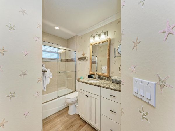 Holmes Beach Vacation Rental Anna Maria Island Cottage with Pool