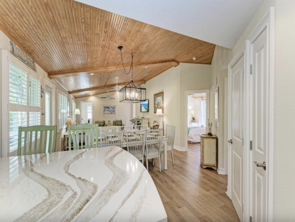 Holmes Beach Vacation Rental Anna Maria Island Cottage with Pool