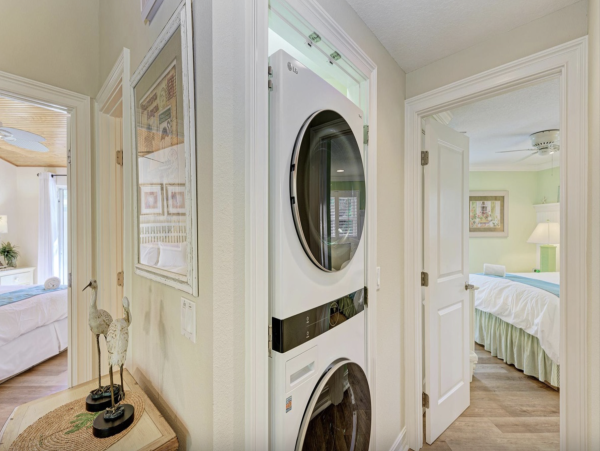Holmes Beach Vacation Rental Anna Maria Island Cottage with Pool