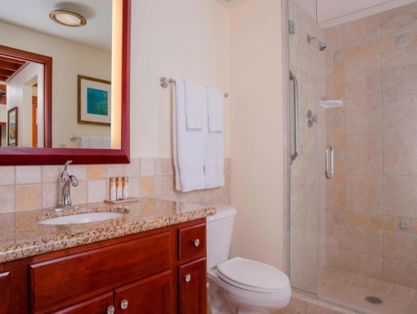 Oahu Luxury Vacation Villa with Ocean Views Sleeps 6