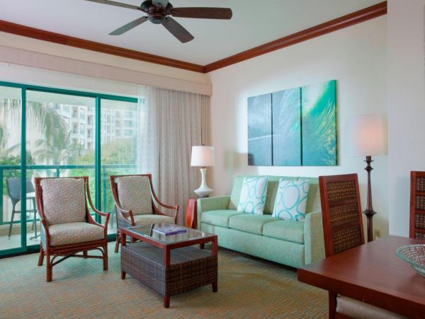 Oahu Luxury Vacation Villa with Ocean Views Sleeps 6