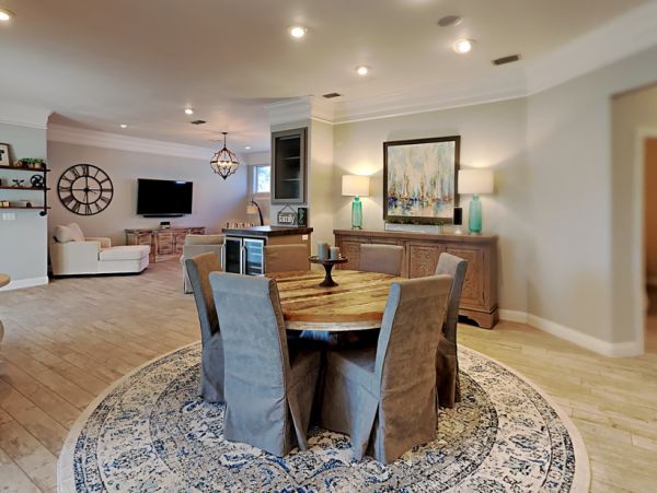 Destin Vacation Home Four Bedroom Walk to Beach