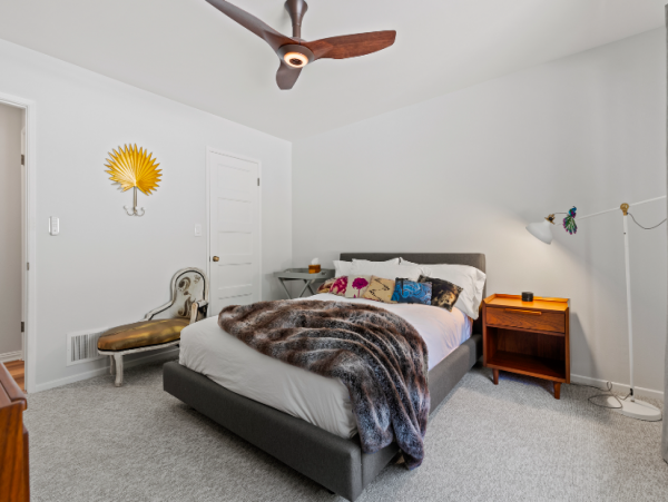 6 Bedrooms Ocean View Malibu House