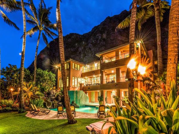 Waimanalo Beach Estate Exceptional World Class Luxury