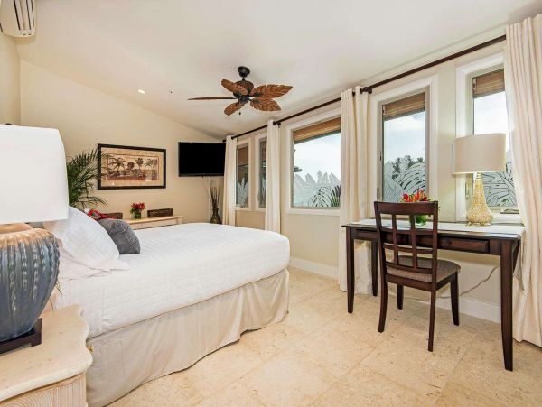 Waimanalo Beach Estate Exceptional World Class Luxury