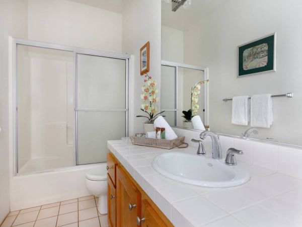 First Floor Lovely 2 Bedroom Vacation Rental