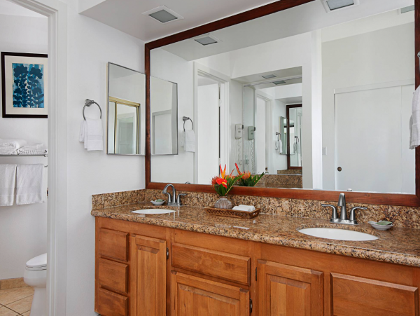 Two Bedroom Vacation Condo with Breathtaking Views
