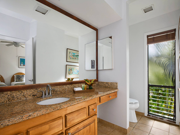 Two Bedroom Vacation Condo with Breathtaking Views