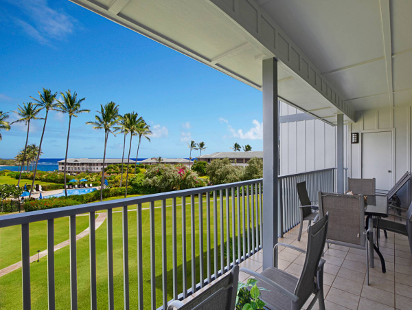 Two Bedroom Vacation Condo with Breathtaking Views